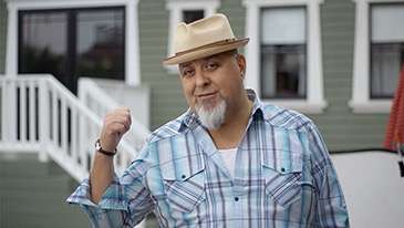 KFI Celebrity Host of The Jesus Christ Show & The Fork Report, Neil Saavedra, Loves His New Doors!